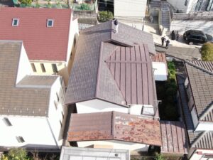 横暖ルーフasを使用した屋根カバー工事