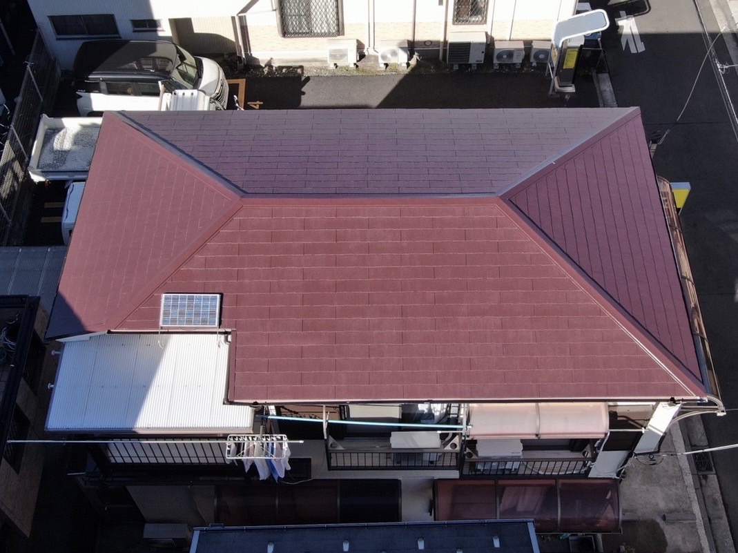 横浜市西区でサーモアイクールチョコを使って屋根塗装
